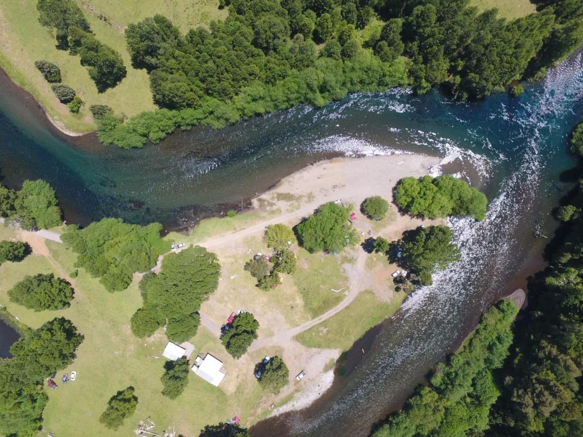 Canelos Pucon, Hermosa Granja De 20 Hectaréas A Orillas Del Río Liucura Сasa de vacaciones *